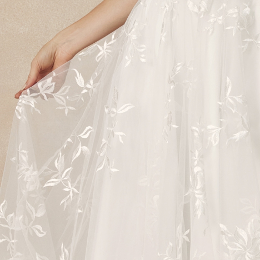 COPY - Wedding dress - Picture 3 of 6